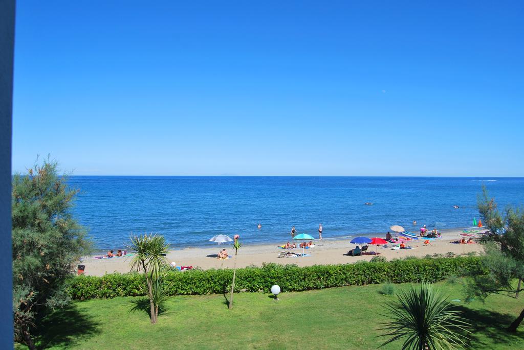 Vacancéole - Résidence Sognu di Rena San-Nicolao Exterior foto